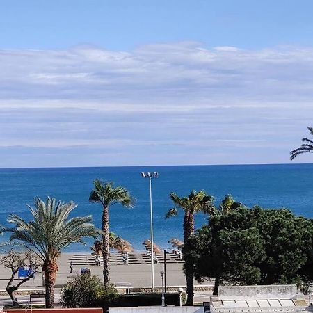 Precioso Apartamento Frente A La Playa Торе дел Мар Екстериор снимка
