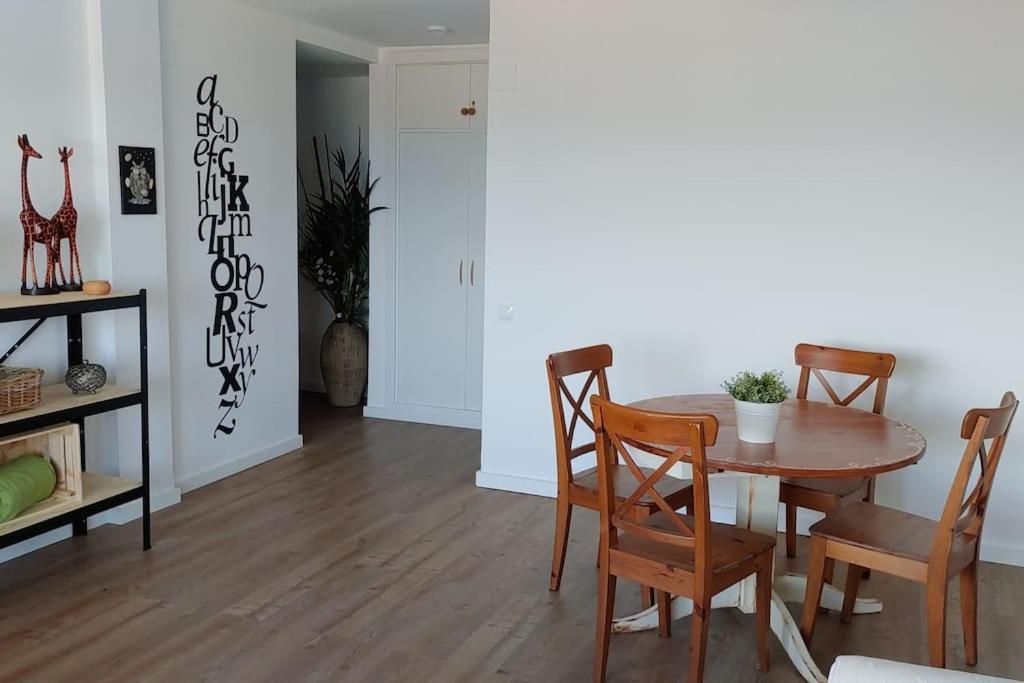 Precioso Apartamento Frente A La Playa Торе дел Мар Екстериор снимка