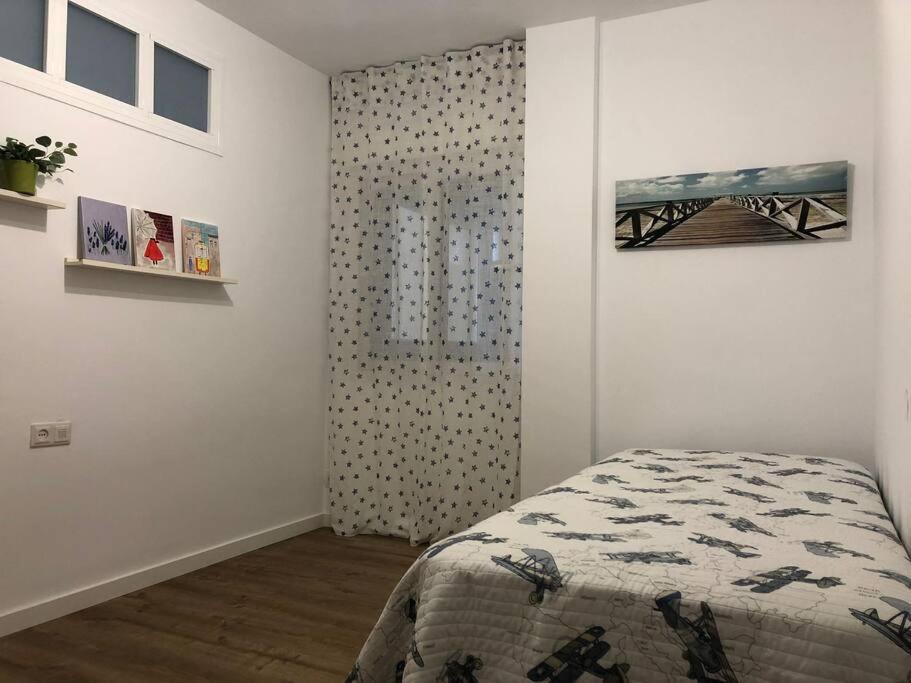 Precioso Apartamento Frente A La Playa Торе дел Мар Екстериор снимка