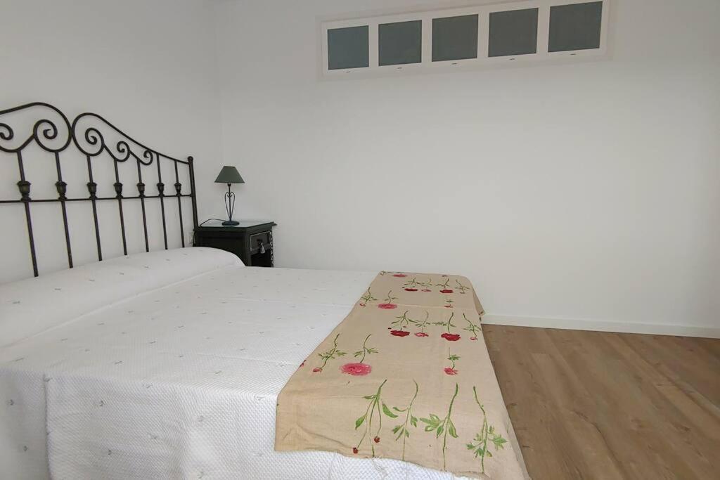 Precioso Apartamento Frente A La Playa Торе дел Мар Екстериор снимка