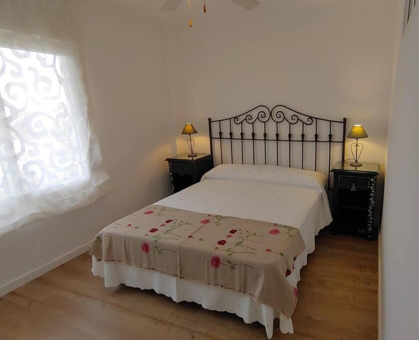 Precioso Apartamento Frente A La Playa Торе дел Мар Екстериор снимка