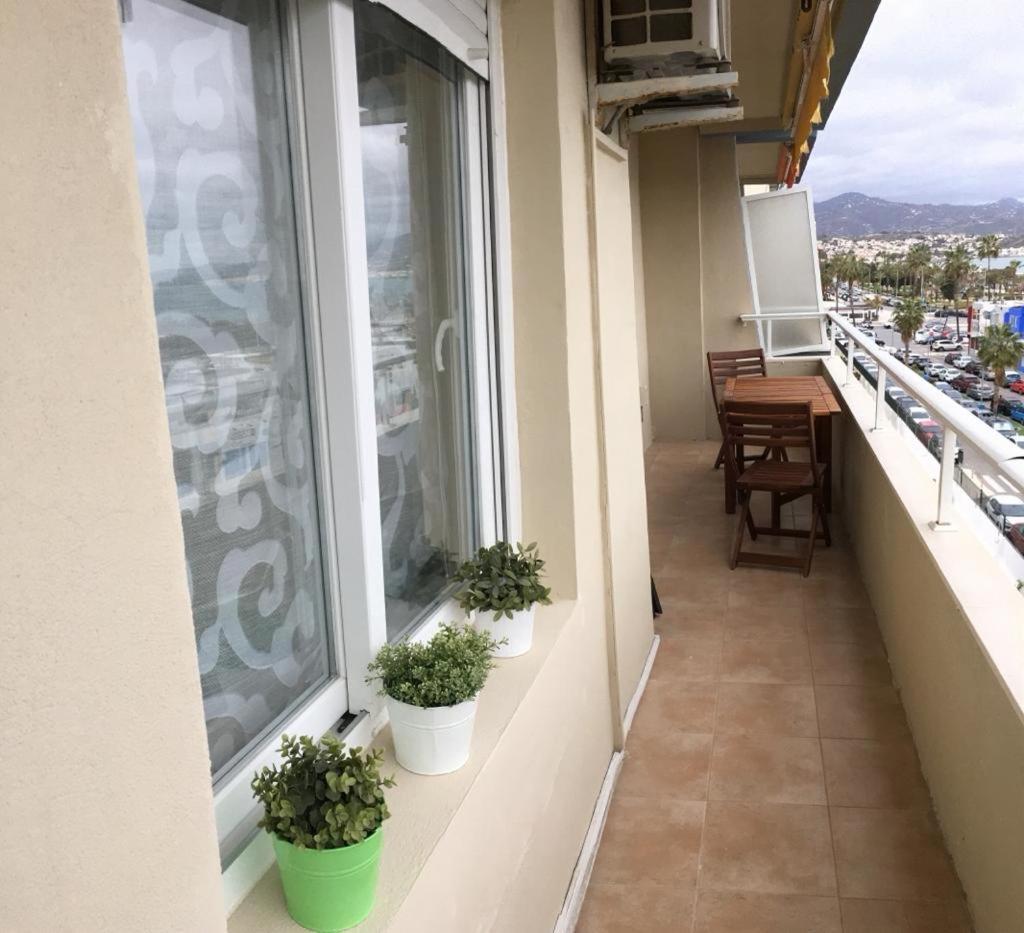 Precioso Apartamento Frente A La Playa Торе дел Мар Екстериор снимка